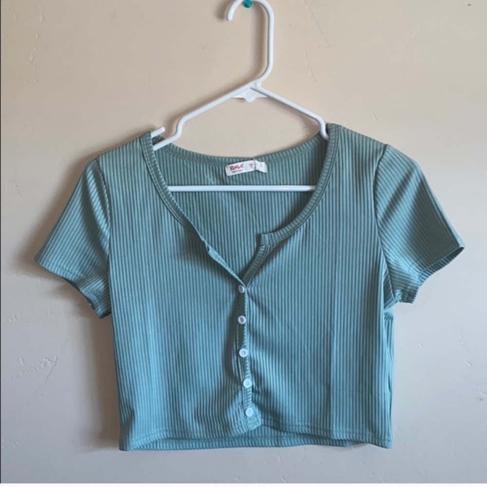 seagreen crop top with buttons